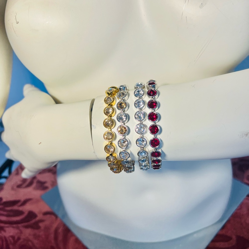 Touchstone Ice Crystal Bracelet in Ruby